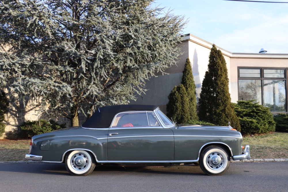 1958 Mercedes-Benz 220S 3