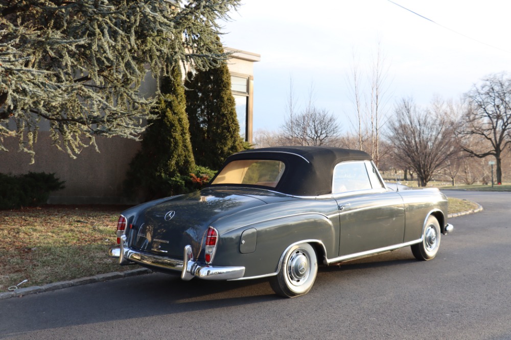 1958 Mercedes-Benz 220S 5