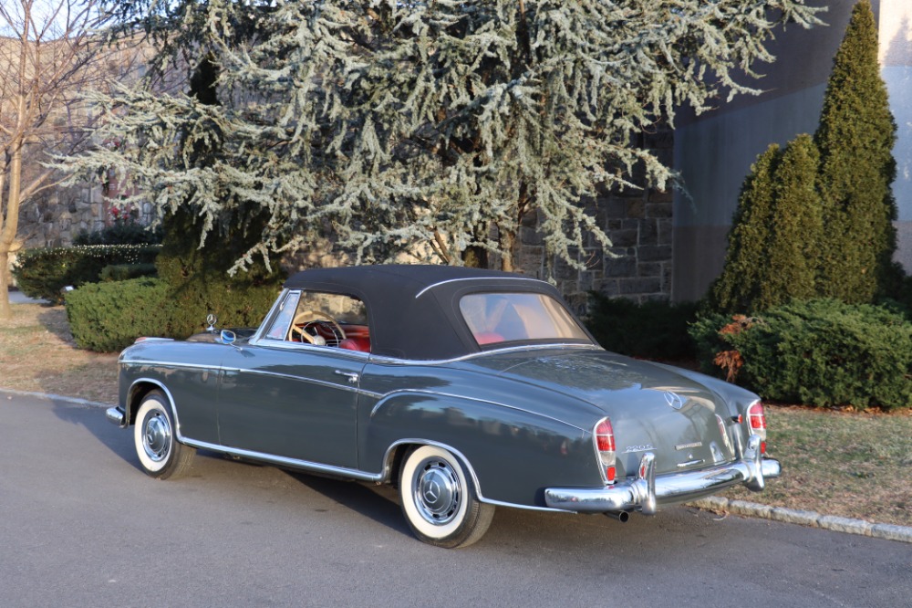 1958 Mercedes-Benz 220S 6