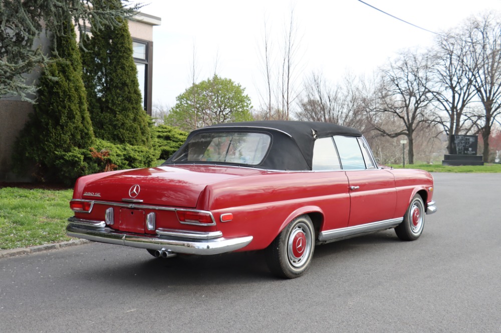 Used 1968 Mercedes-Benz 280SE Cabriolet   | Astoria, NY