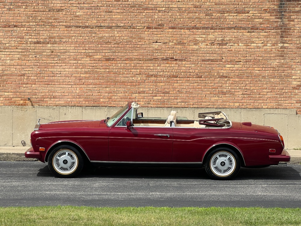 1987 Rolls-Royce Corniche 2