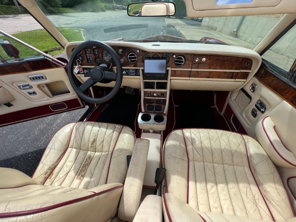 1987 Rolls-Royce Corniche 6