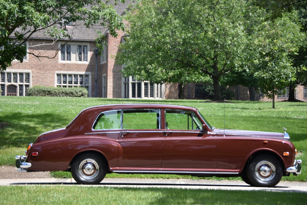 1976 Rolls-Royce Phantom VI 3