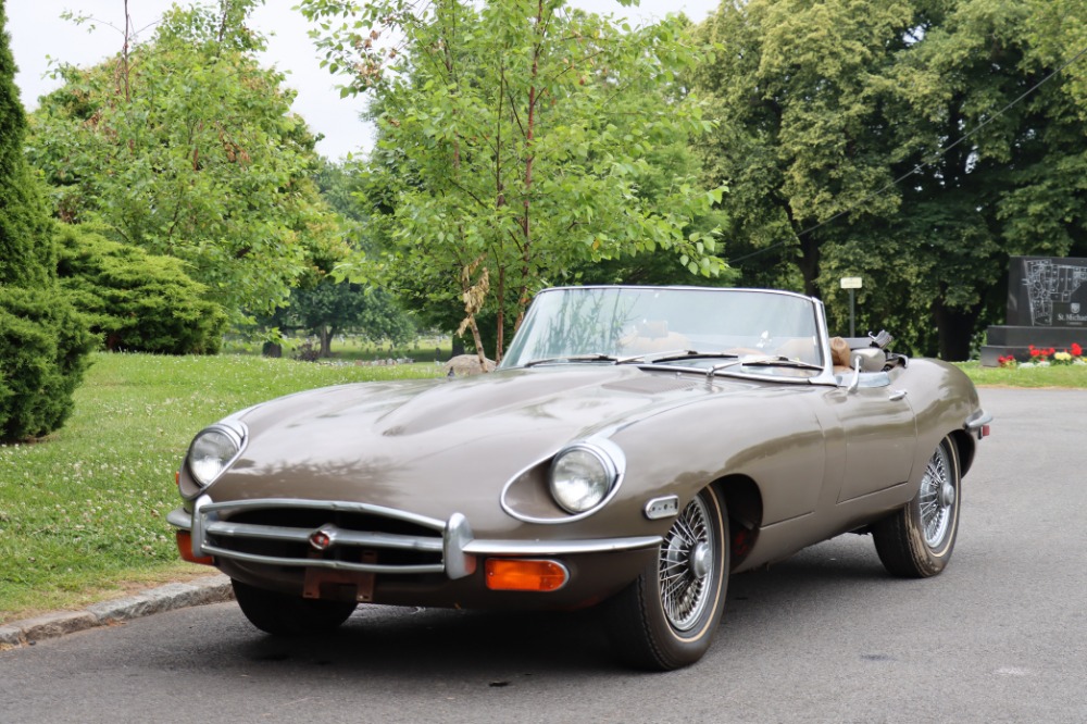 1969 Jaguar XKE Series II 2