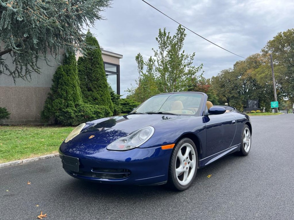 2001 Porsche 911 Carrera Cabriolet 2