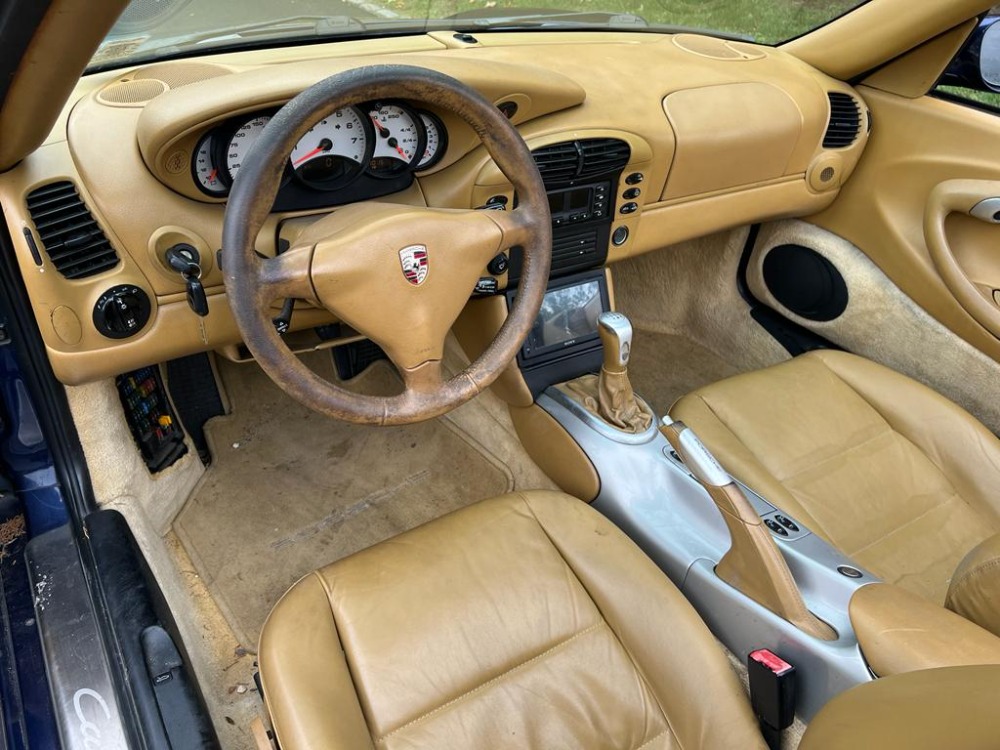 2001 Porsche 911 Carrera Cabriolet 7