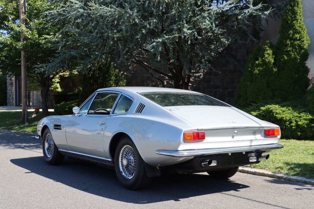 1969 Aston Martin DBS Vantage 6