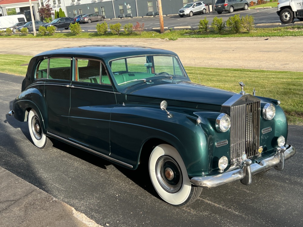 1958 Rolls-Royce Silver wraith 1