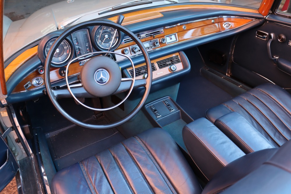 Used 1971 Mercedes-Benz 280SE 3.5  | Astoria, NY