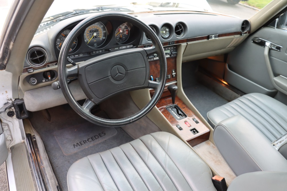 Used 1987 Mercedes-Benz 560SL   | Astoria, NY