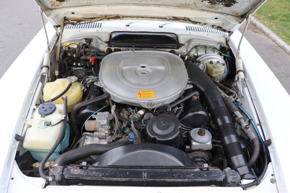 Used 1987 Mercedes-Benz 560SL   | Astoria, NY