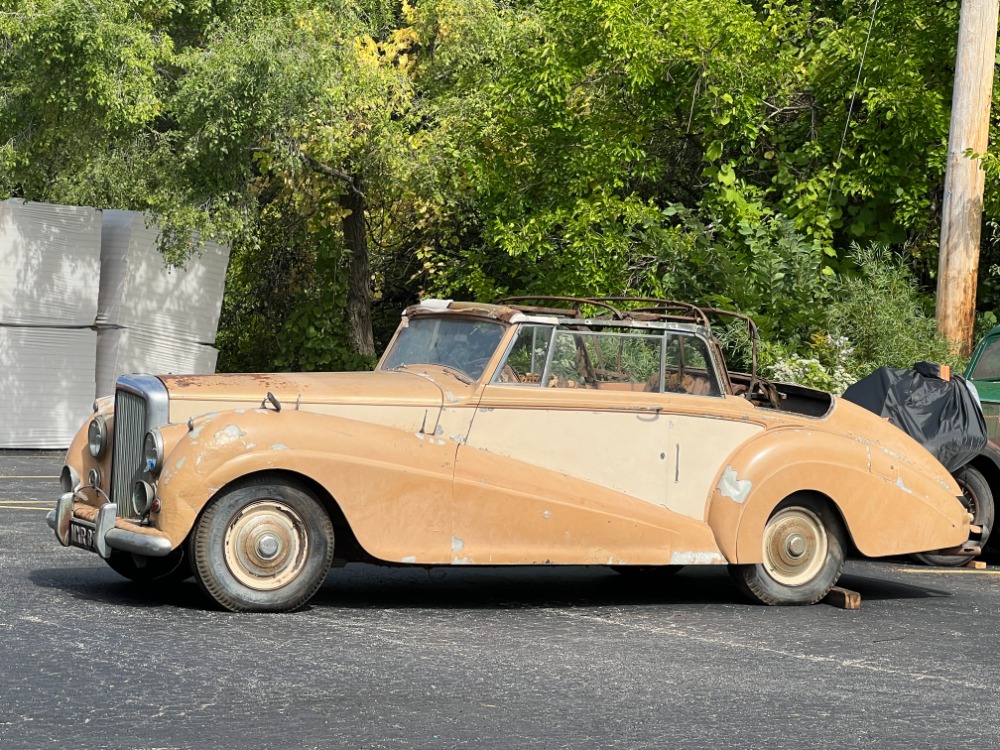 1952 Bentley 4 1/2 Litre 2