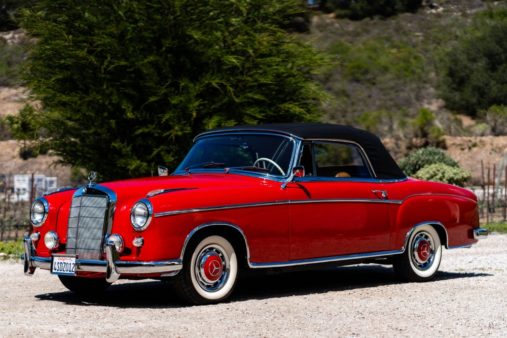 1960 Mercedes-Benz 220SE 3