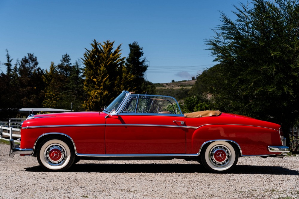 1960 Mercedes-Benz 220SE 4