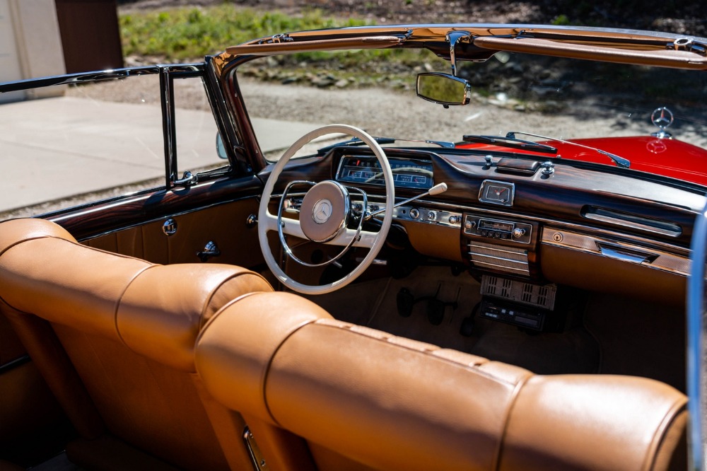 1960 Mercedes-Benz 220SE 7