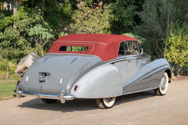 1954 Rolls-Royce Silver Dawn Drophead Coupe 5