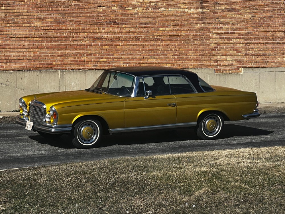 Used 1971 Mercedes-Benz 280SE 3.5 Coupe   | Astoria, NY