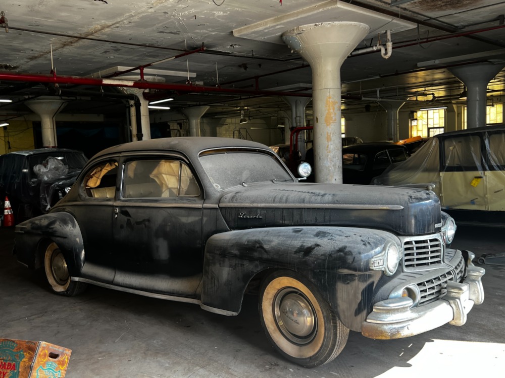 1947 Lincoln Zephyr Coupe 1