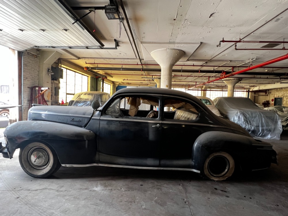 1947 Lincoln Zephyr 4