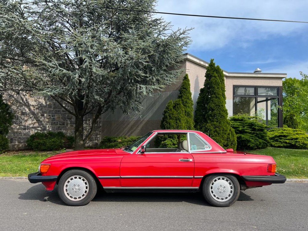 Used 1987 Mercedes-Benz 560SL  | Astoria, NY