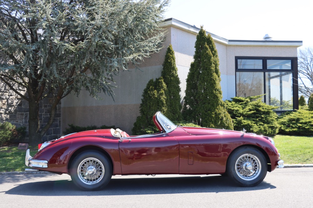 1959 Jaguar XK150S 7