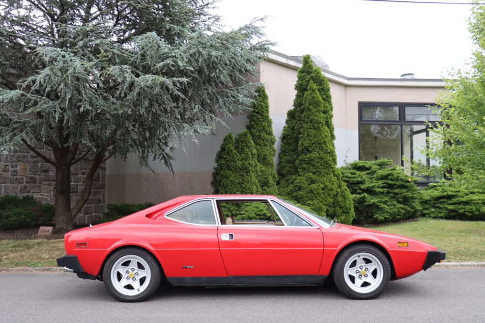 1975 Ferrari 308GT4 3