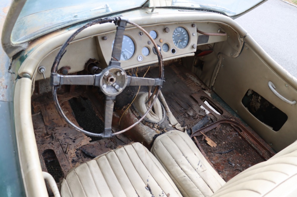 1957 Jaguar XK140 7