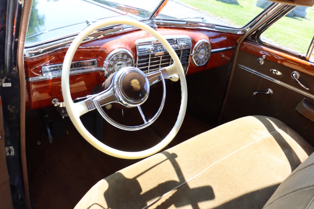 1941 Cadillac Series 62 Fleetwood Sedan 7