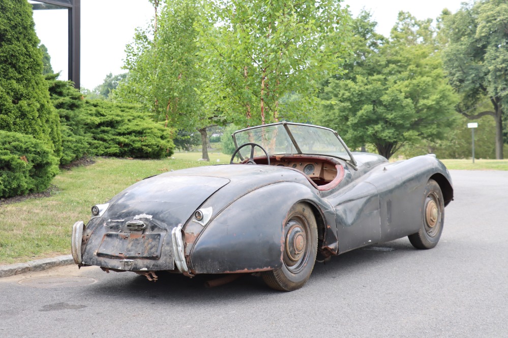 1952 Jaguar XK120 5