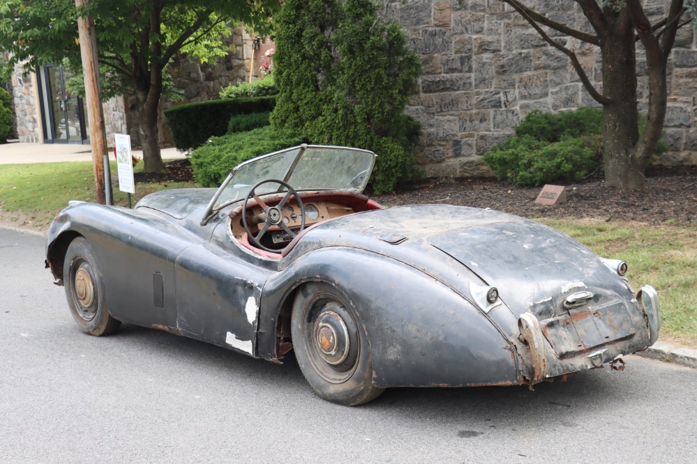 1952 Jaguar XK120 6