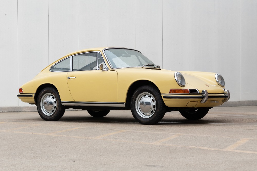 1966 Porsche 911 Coupe 1