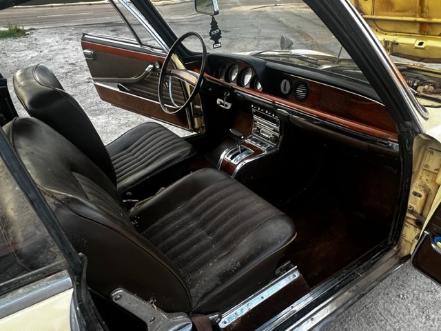 Used 1967 bmw 2000C   | Astoria, NY