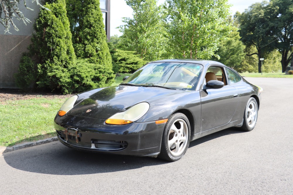 1999 Porsche 911 Carrera Coupe 2