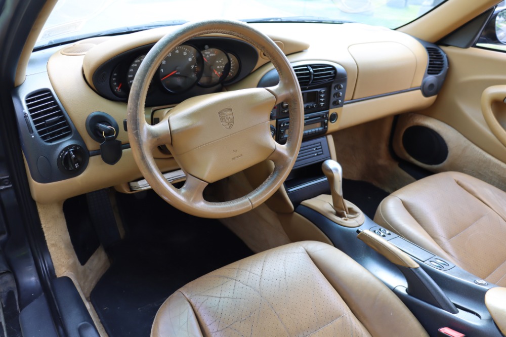 1999 Porsche 911 Carrera Coupe 7