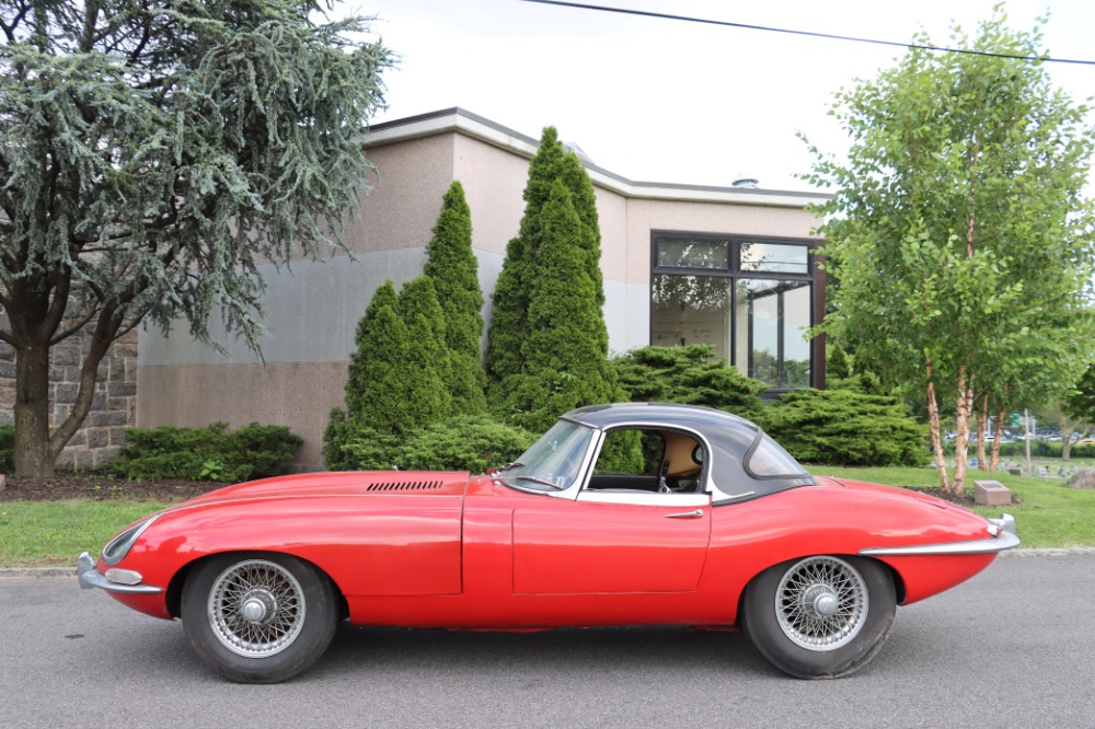 1964 Jaguar XKE Series I 3