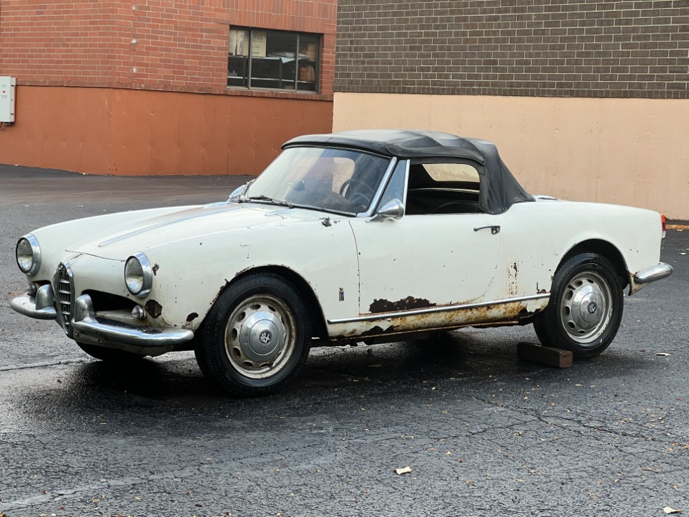 1961 Alfa Romeo Giulietta Spider 