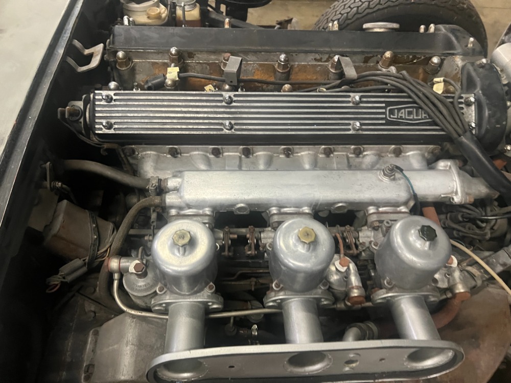 1965 Jaguar XKE 6