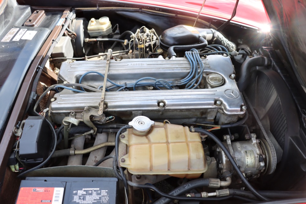 1989 Mercedes-Benz 300SL 12