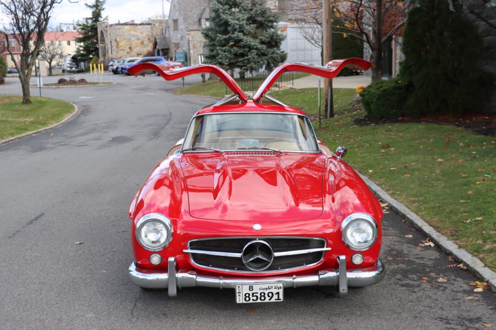 1989 Mercedes-Benz 300SL 4
