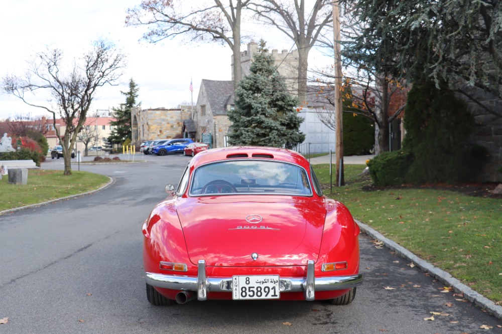 1989 Mercedes-Benz 300SL 7
