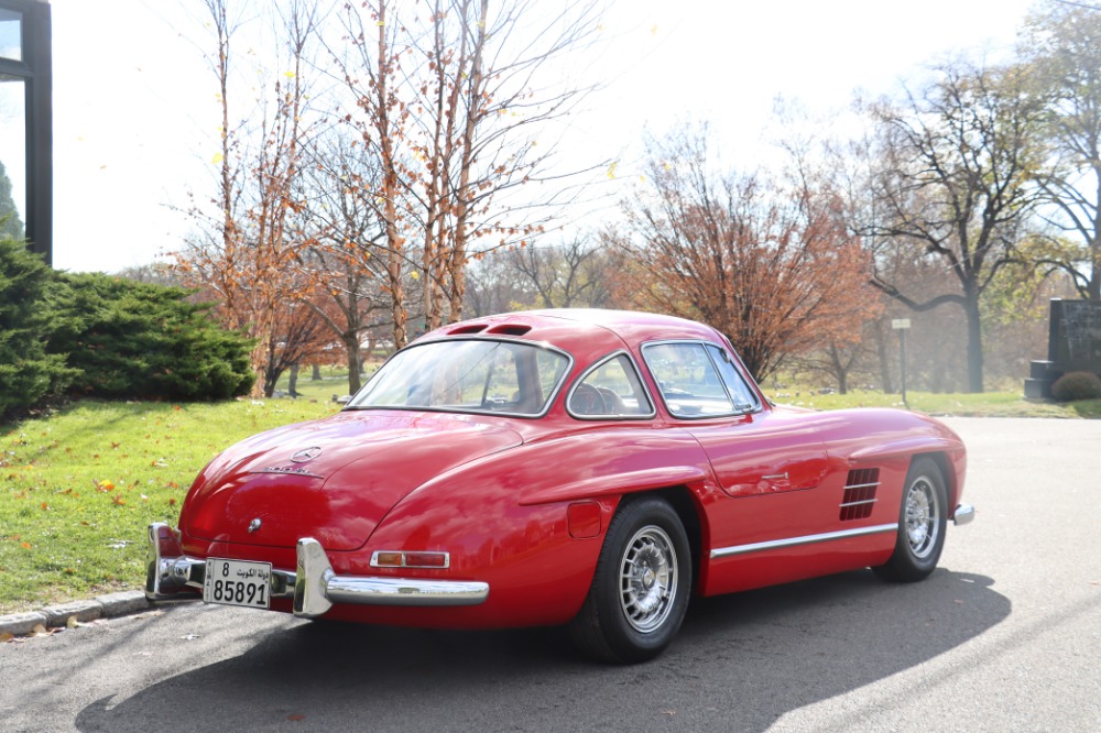 1989 Mercedes-Benz 300SL 8