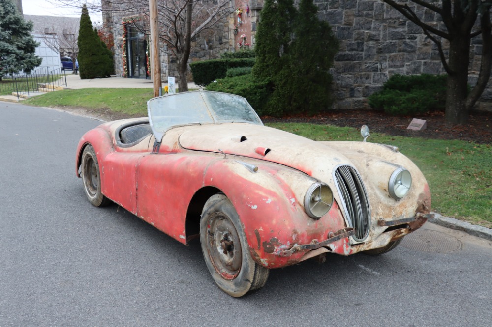 1952 Jaguar XK120 1