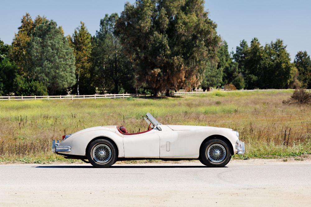 1956 Jaguar XK140 3