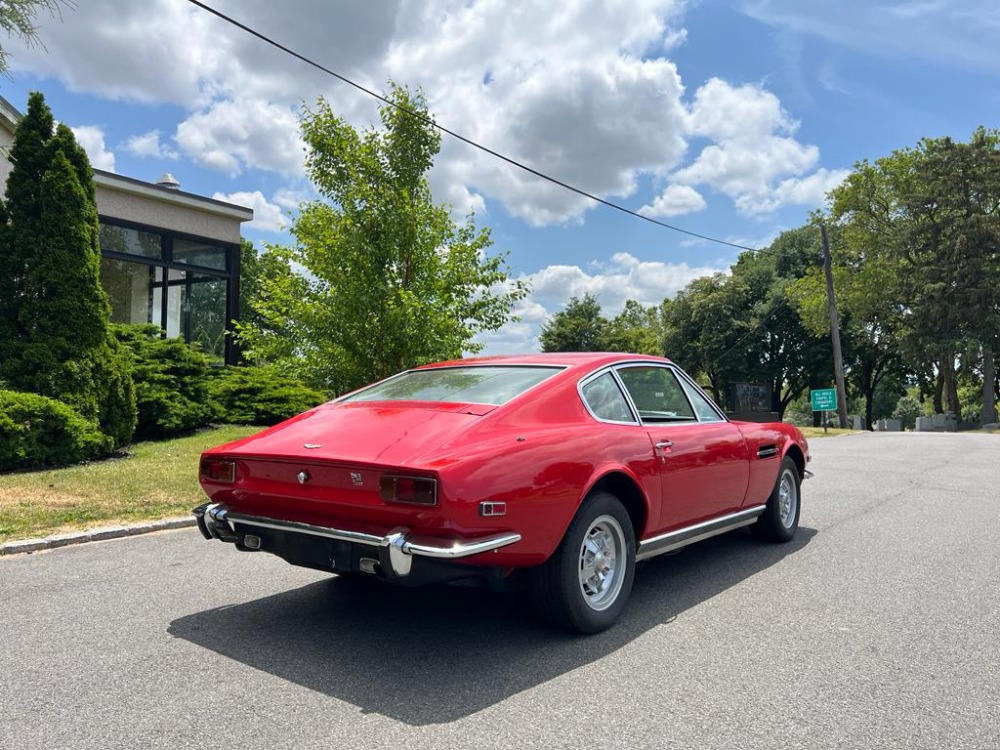 1971 ASTON MARTIN DBS V8 5