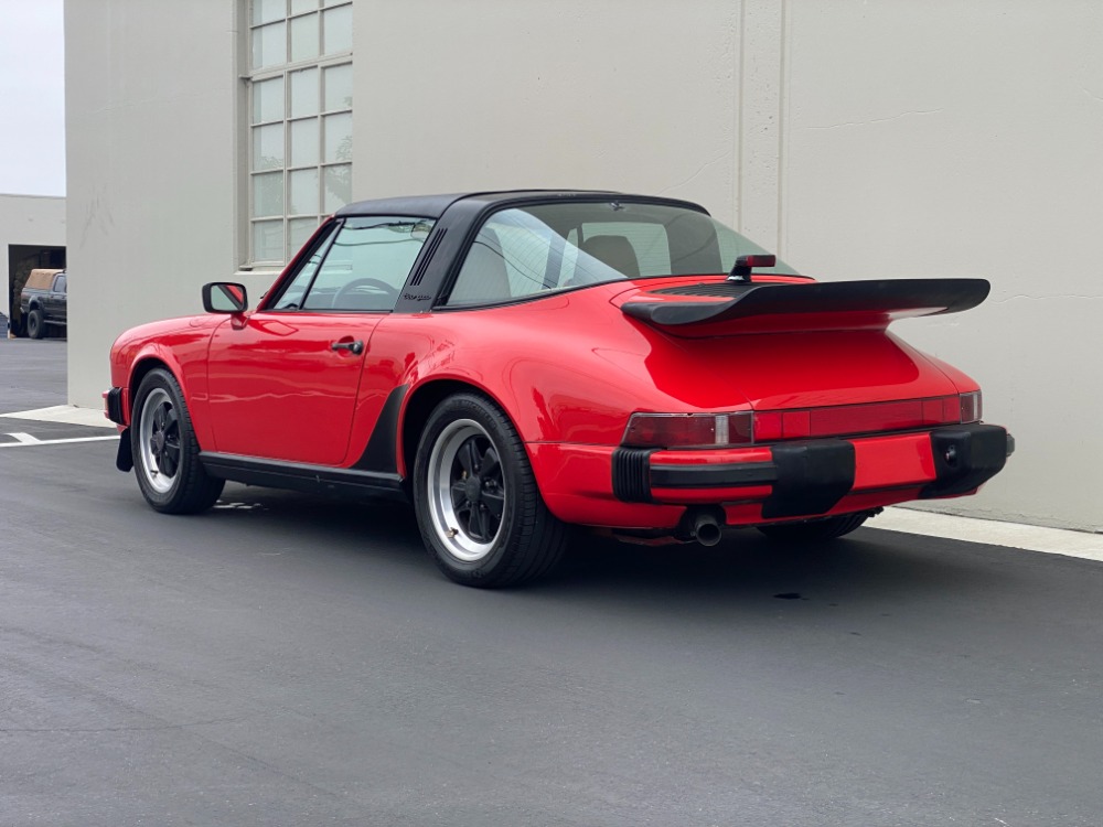 1987 Porsche 911 Carrera Targa 6