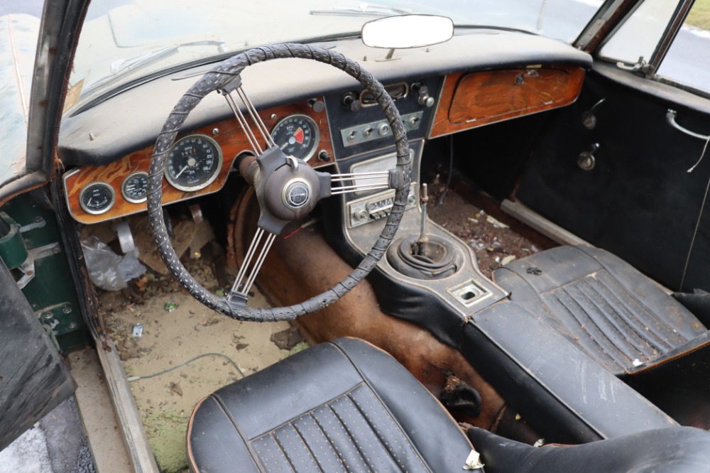 1967 Austin Healey 3000 7
