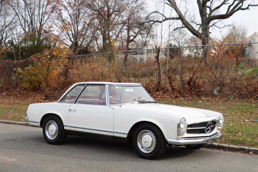 1965 Mercedes-Benz 230SL 1