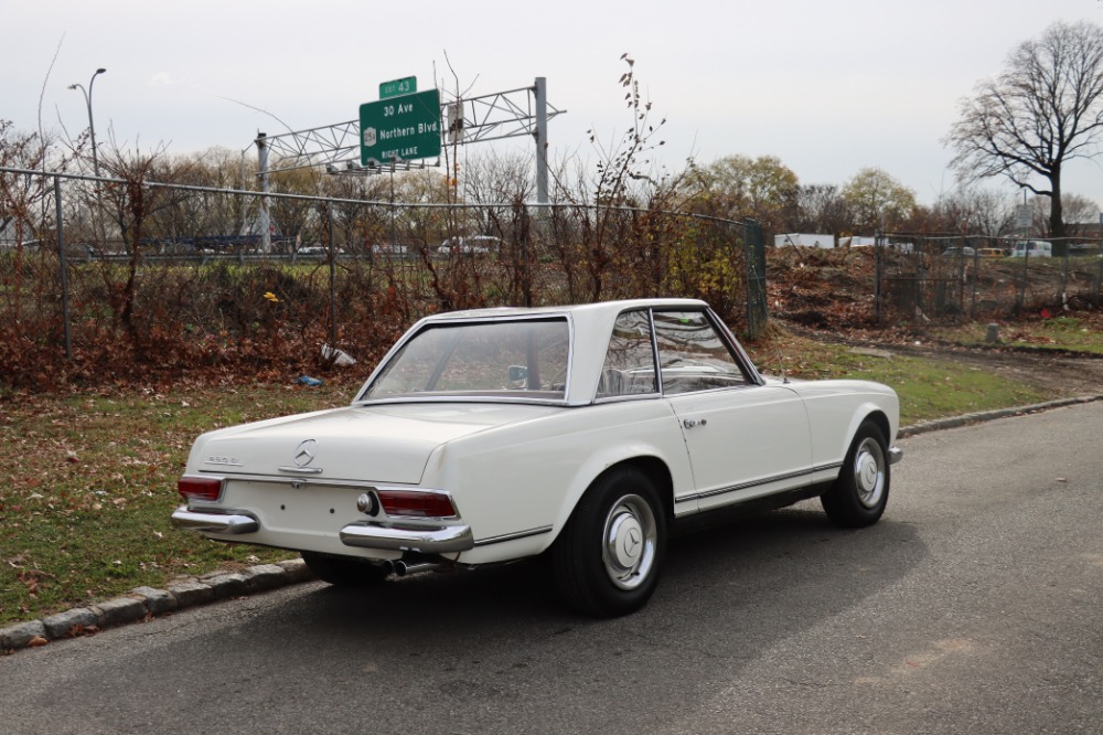 1965 Mercedes-Benz 230SL 5