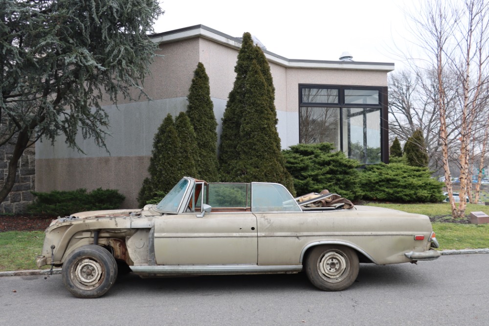 Used 1971 Mercedes-Benz 280SE 3.5 Cabriolet   | Astoria, NY