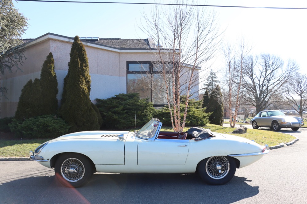 1962 Jaguar XKE 4